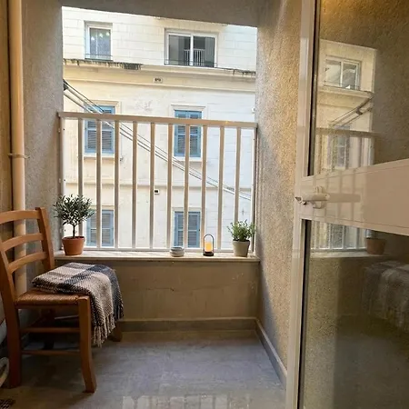 Bright & Spacious 4br 公寓